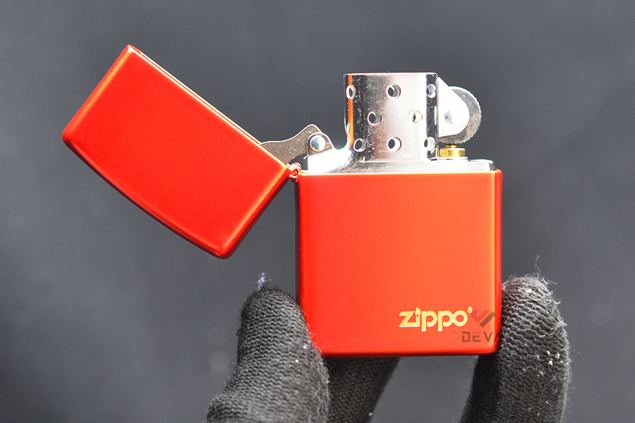 Zippo Mỹ chính hãng sơn tĩnh điện màu đỏ Anodized Red