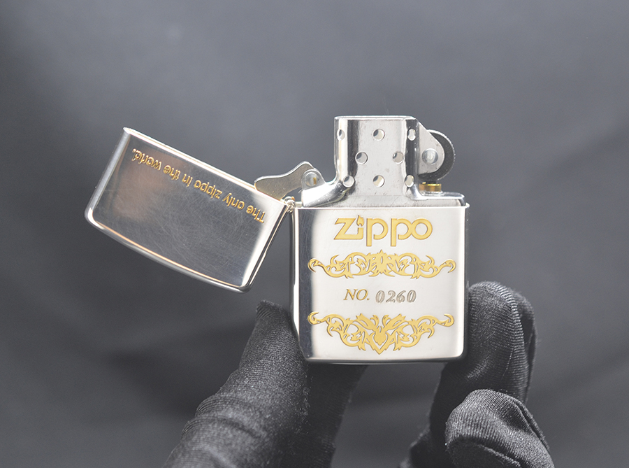SET Zippo 1993 mạ bạc hoa văn dát vàng