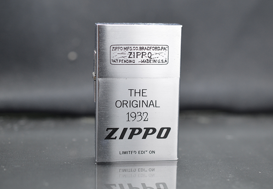 Zippo tái bản 1932 lề ngoài