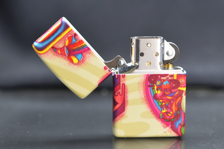 Zippo Sơn Chủ Đề Nghệ Thuật Ảo Giác Trippy Design