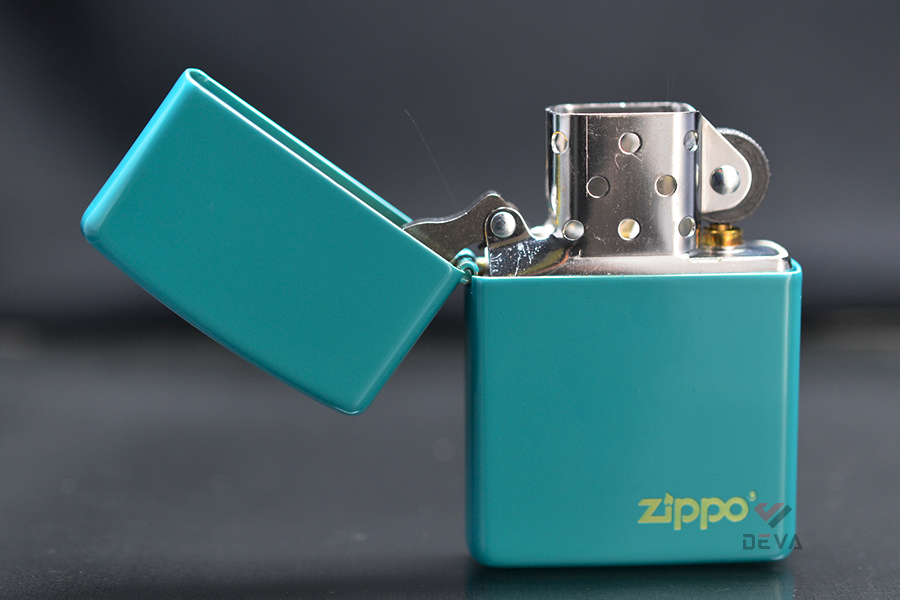 Zippo Sơn Màu Ngọc Lam In Logo Zippo Flat Turquoise