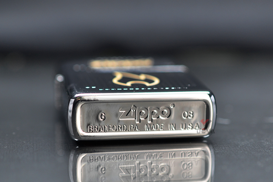 Zippo Mạ Chrome Khắc Chủ Đề Chrome Visions Z401