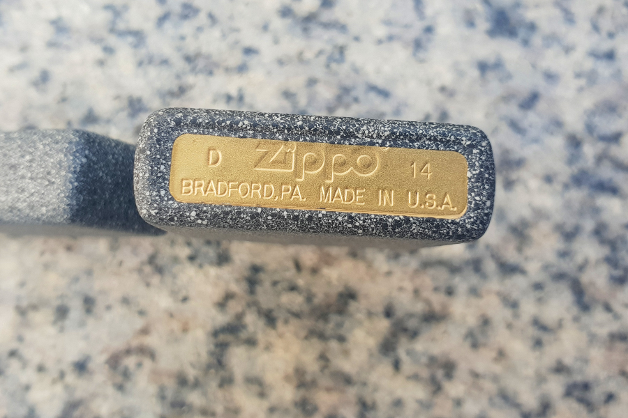 Zippo Metal Ngọn Lửa