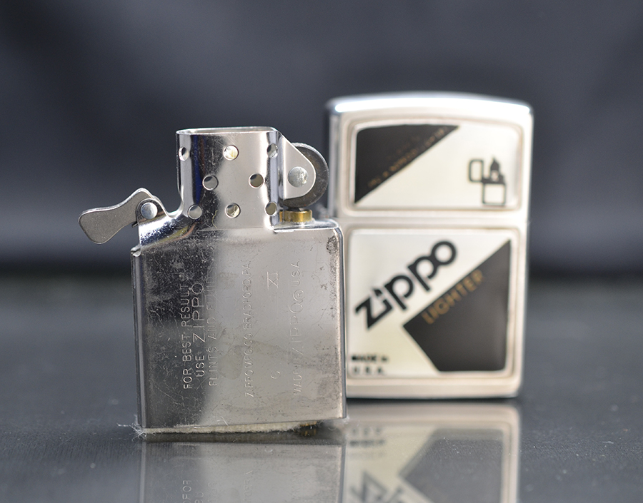 Zippo Lighter hình bật lửa 1994