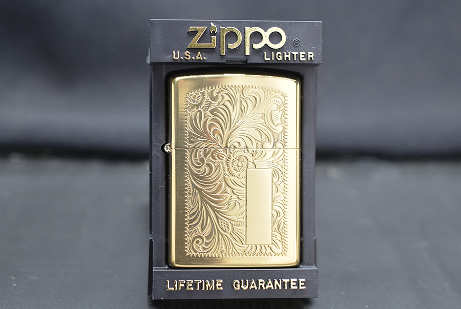 Zippo hoa văn vàng cổ 1992