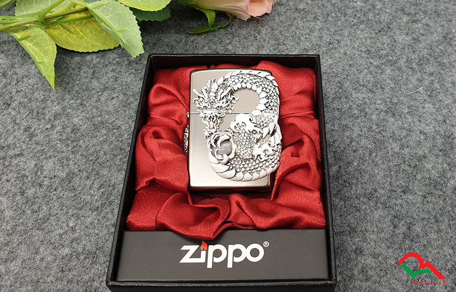 Zippo ốp Emblem hình Rồng Trắng