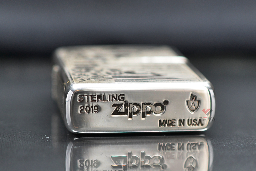 Zippo bạc khối Armor Marlboro khắc