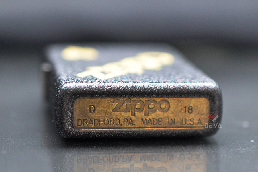 Zippo Back Crackle khắc chữ