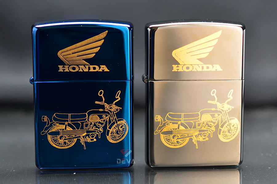 Zippo Sơn Khắc Xe Honda 67 Mạ Vàng