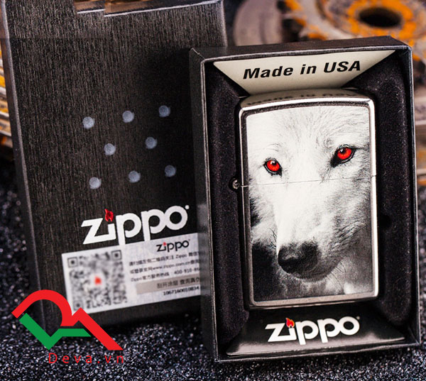 Bật lửa Zippo Mỹ hình sói mắt đỏ