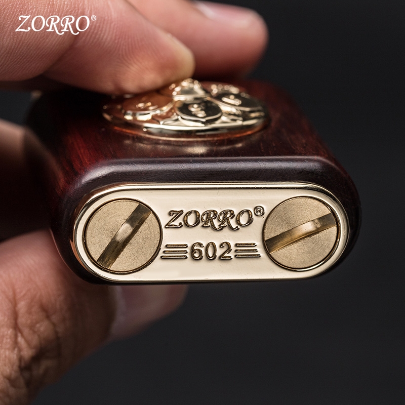 Zorro bọc gỗ đánh lửa tự động