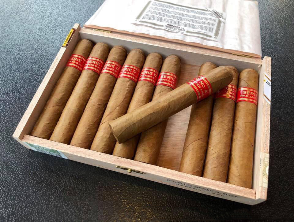Lý do gì khiến xì gà hãng Partagas có giá thành cao đến như vậy?