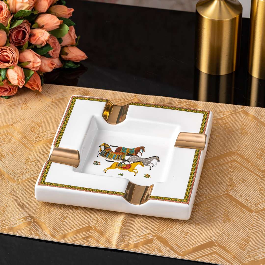 Gạt tàn sứ 4 điếu hình ngựa SM-026