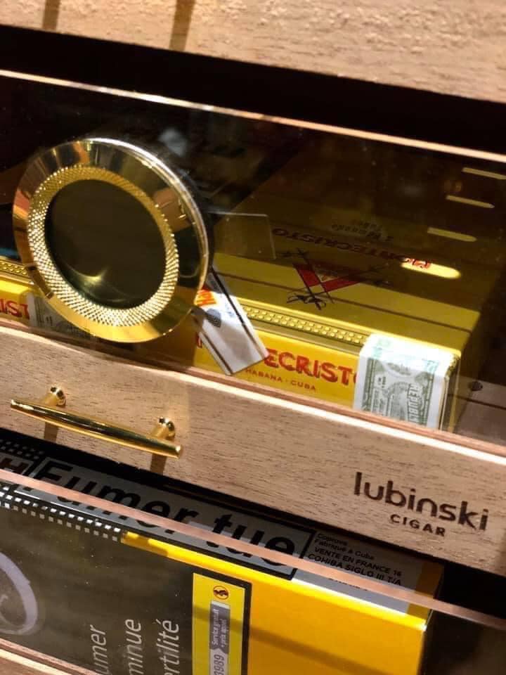 Hộp ủ bảo quản xì gà Lubinski YJA 60018