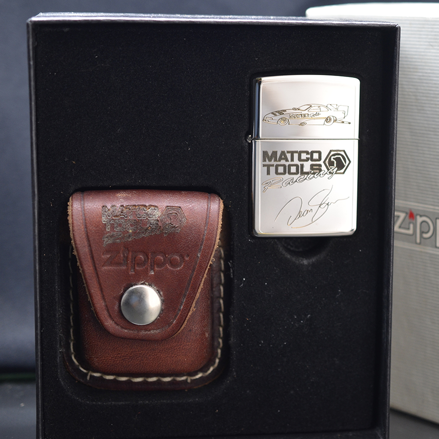 Set bao da Zippo mạ bạc 1996 Matco Tools