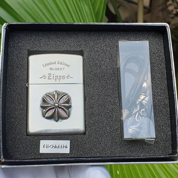 Set Bật lửa Zippo Emblem hình hoa 1998