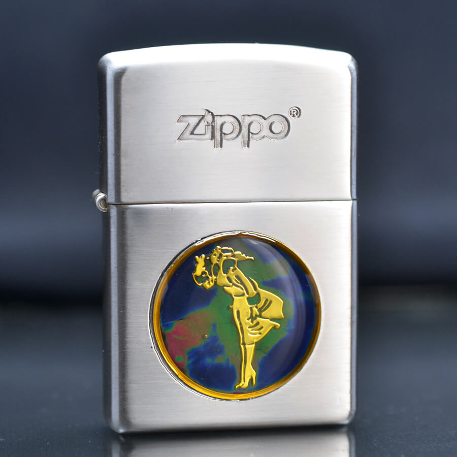 Zippo Bạc Ốp Emblem Đổi Màu Theo Nhiệt Độ